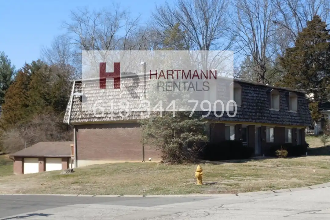 327 O Farrell St unit 333 – photo 1 of 17