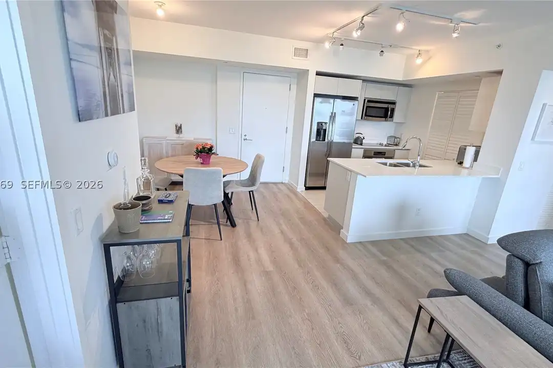 4250 Biscayne Blvd #1617 - View 4