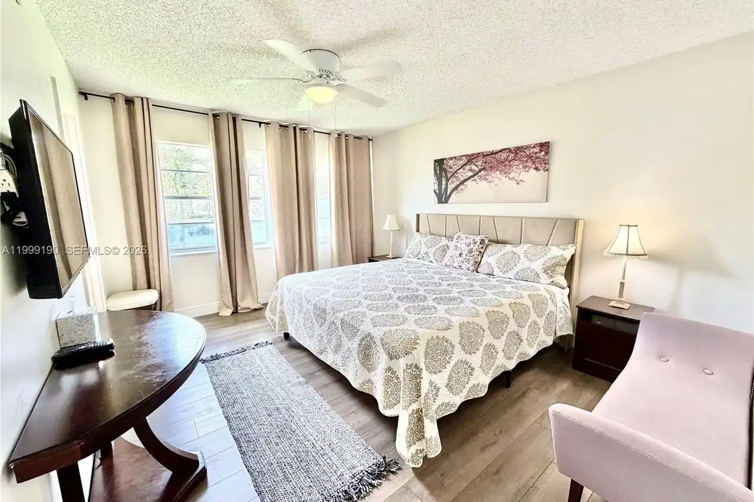 2707 Nassau Bend #H2 - View 5