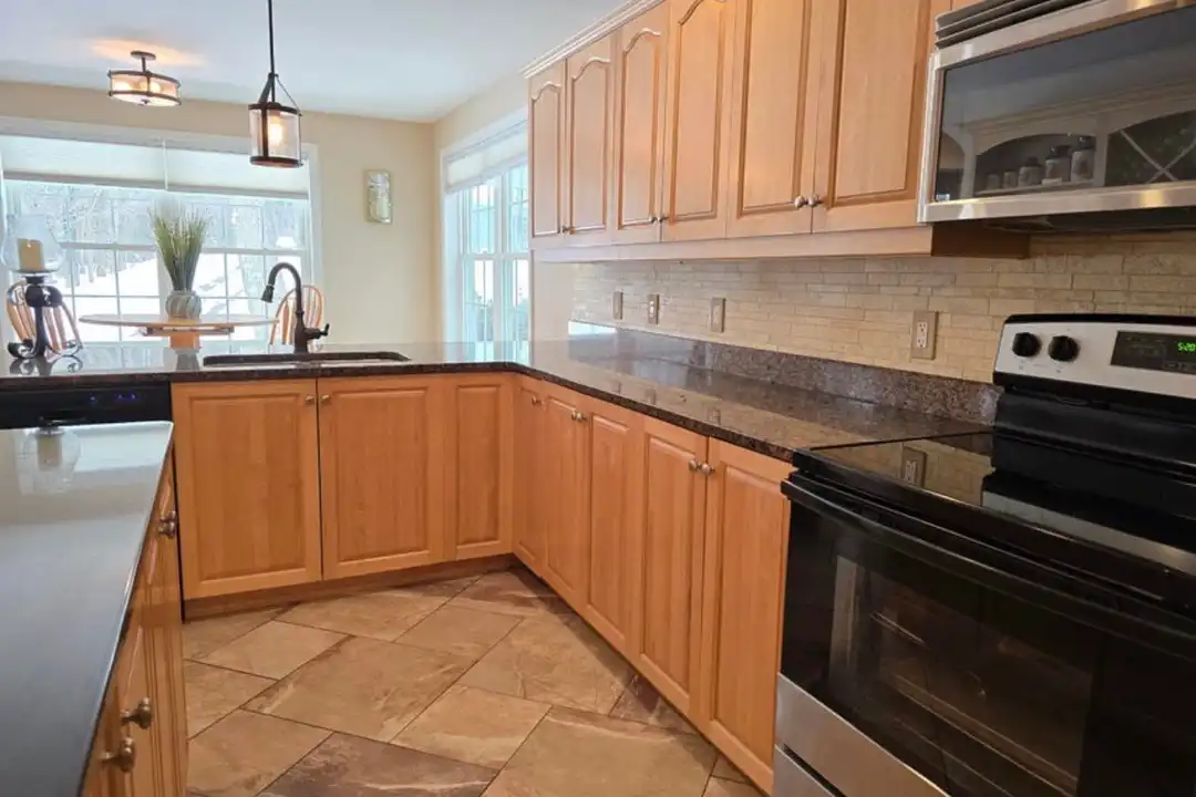 13 Sheffield Ave - View 4