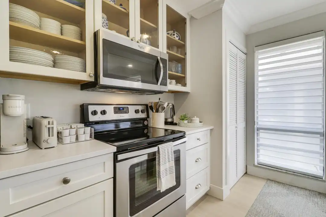 Apartment in Palm Beach Gardens - View 5