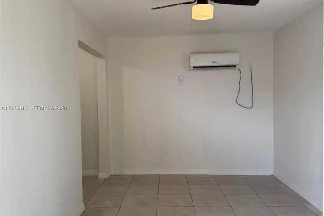 Apartment in Homestead - View 2