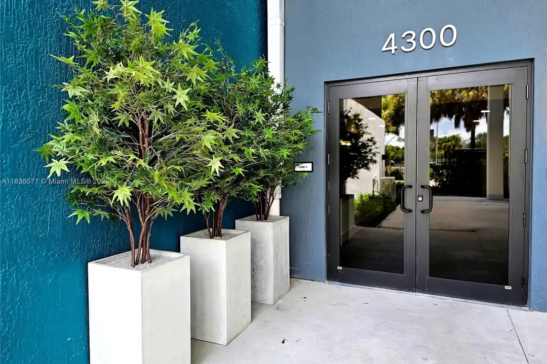 4400 Sunrise Blvd #S2-B - View 3
