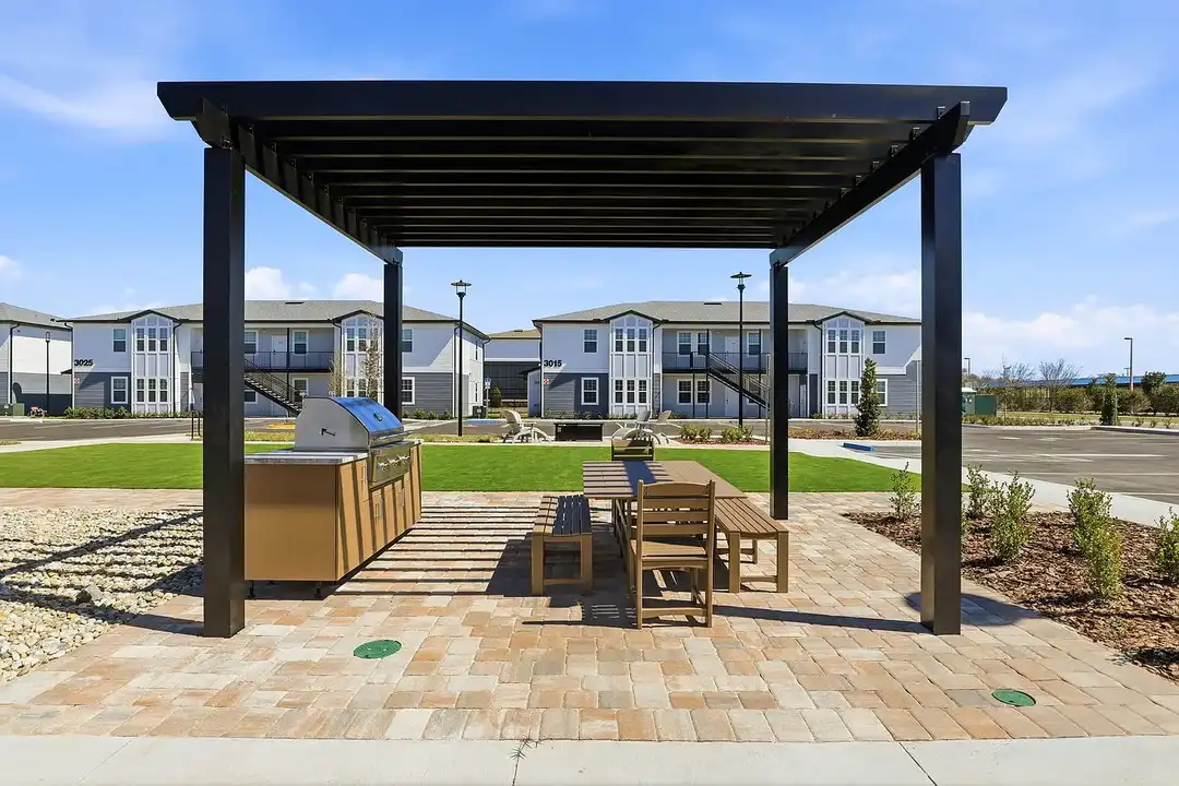 Venture Apartments - View 3