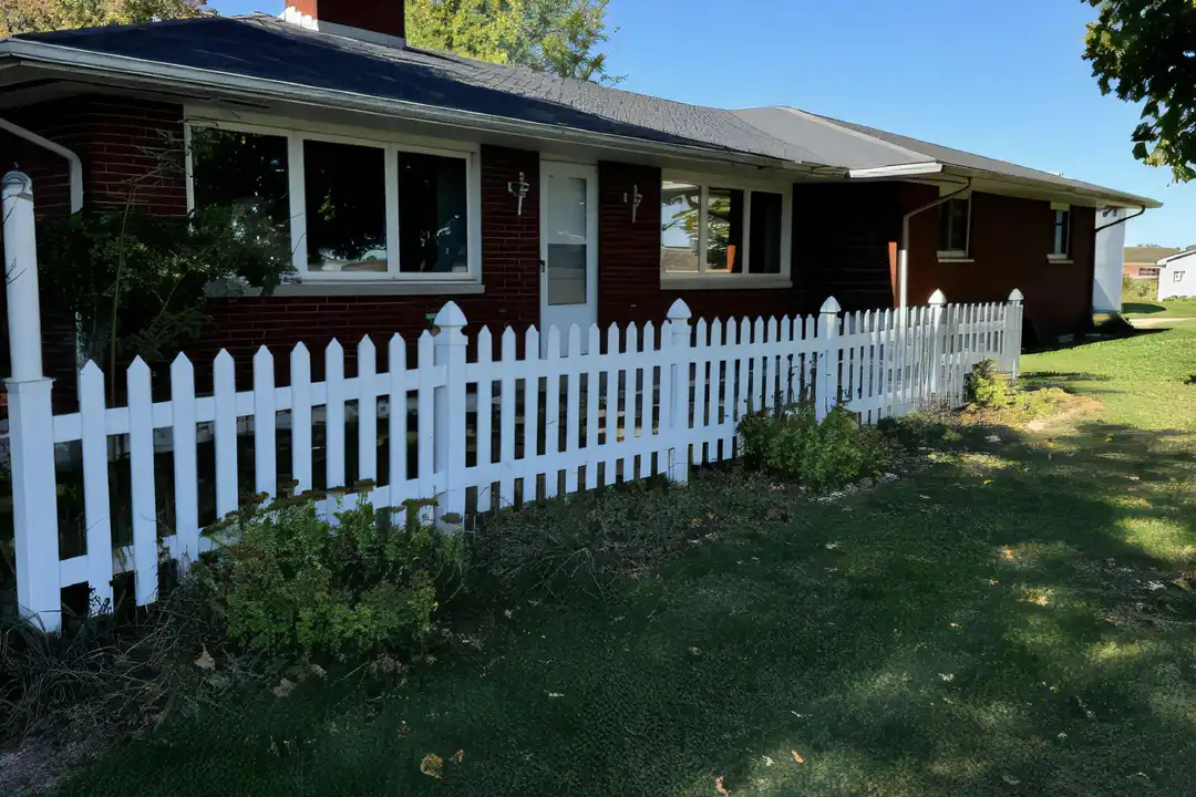 9160 S Edon Rd – photo 1 of 37