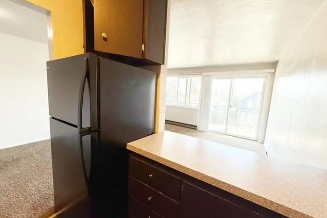 1104 Pacific Ave - View 6