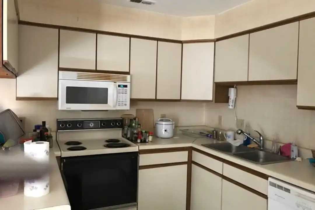 180 Summerwalk Cir - View 4