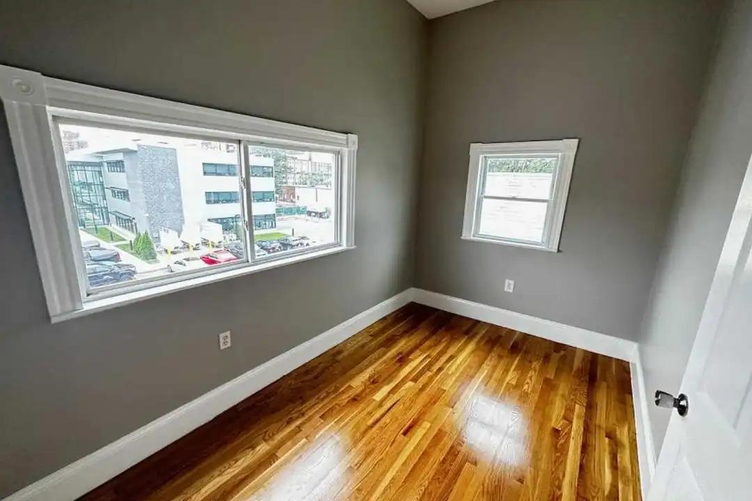39 Adamson St unit # 3 - View 4