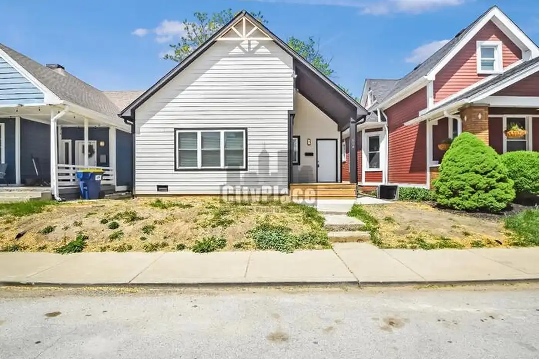 614 Parkway Ave - View 4