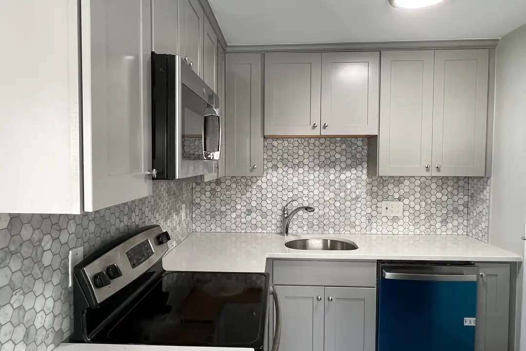 15 Leicester St unit H – pohled 3