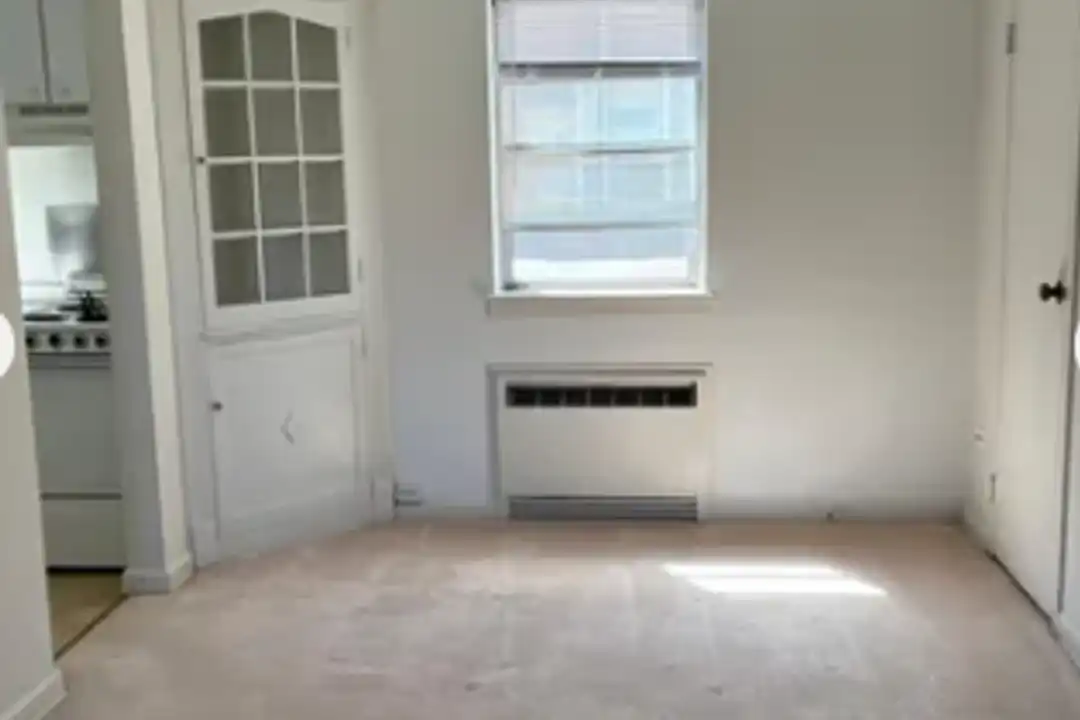 3309 State St - View 3