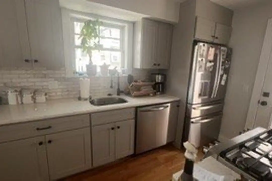 168 H St #2 - More