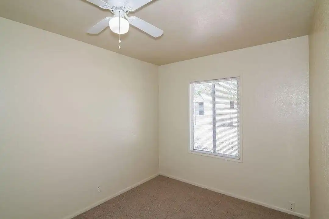 2634 Desert St #8 - View 6