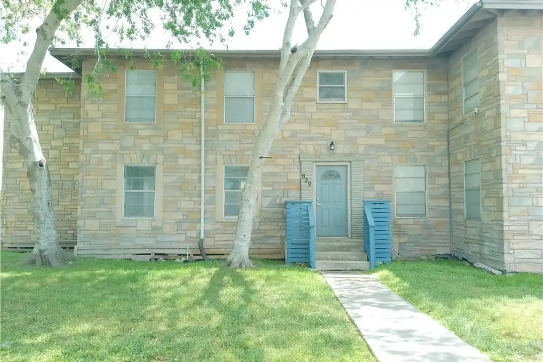 829 Indiana Ave #3 – photo 1