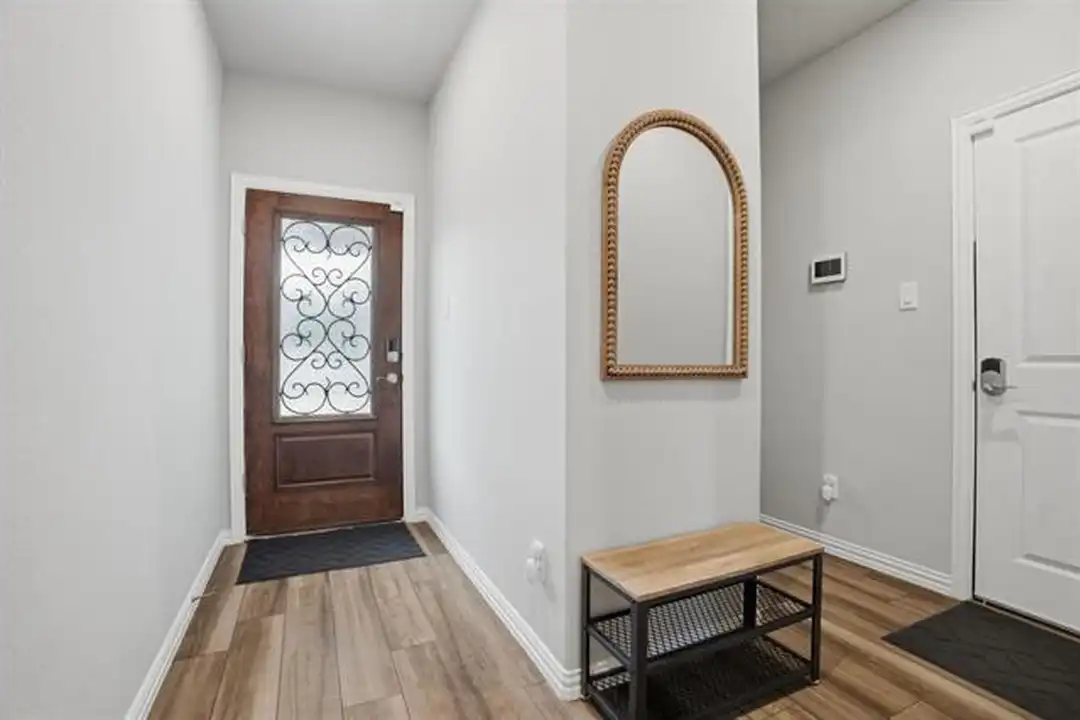 5005 Emerald Hl Dr - View 3