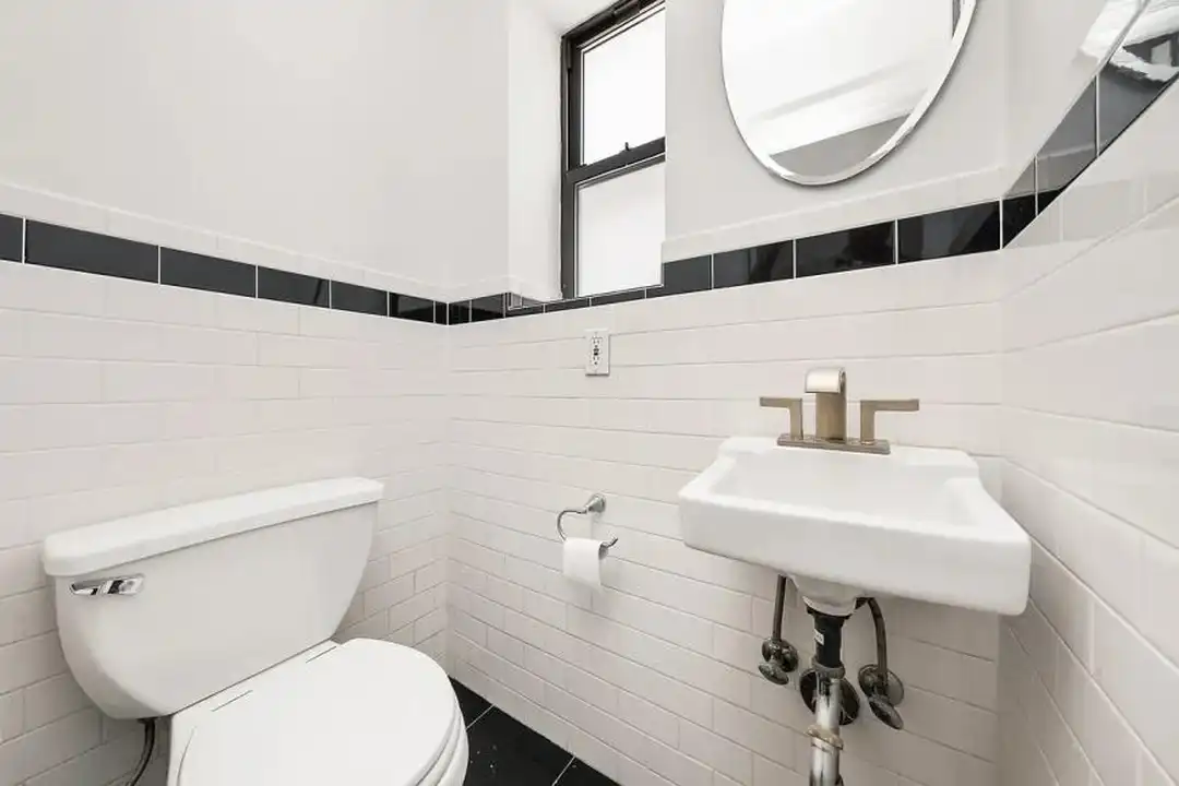 107 Christopher St - View 6