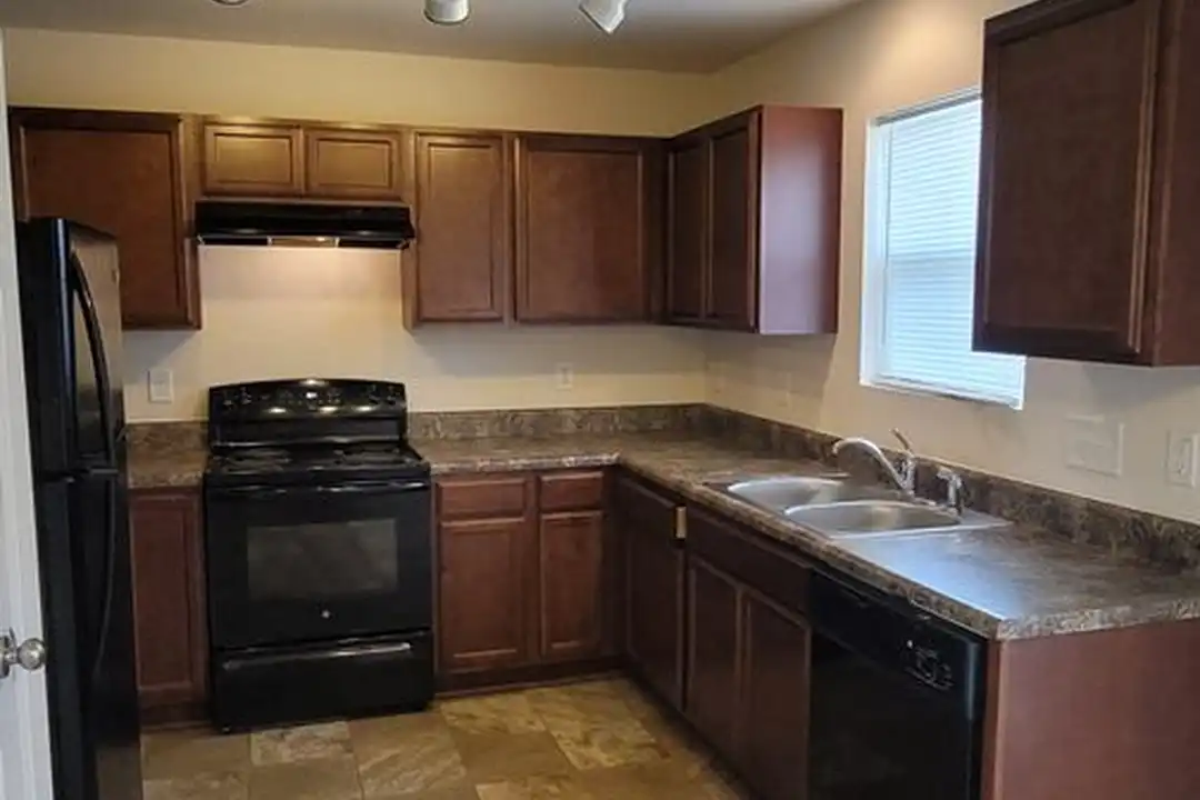 82 Aleah Ct - View 3