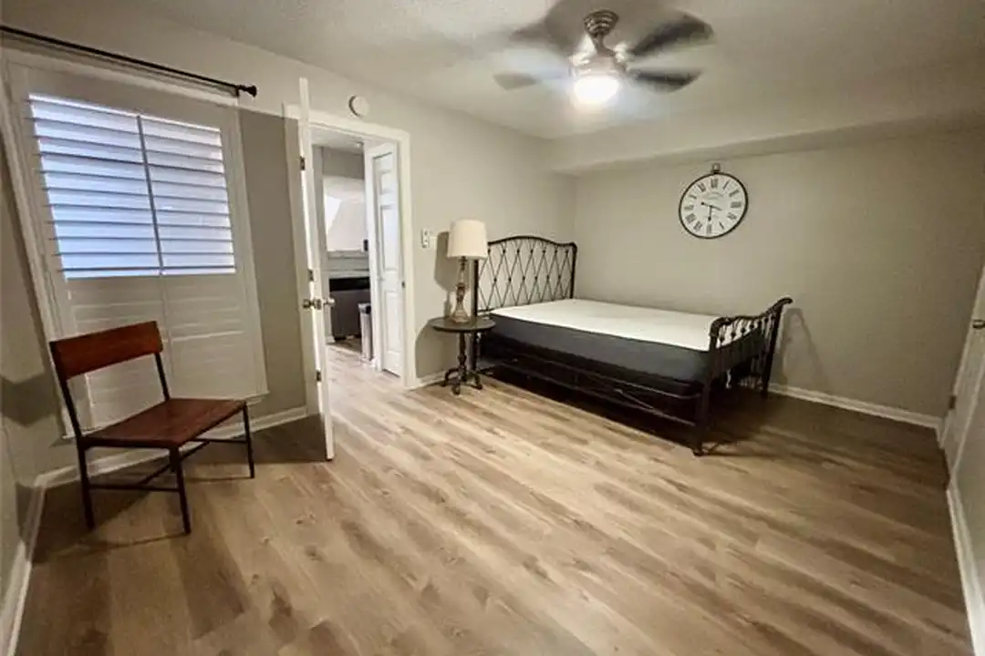 2301 Basil Dr unit F214 - View 5