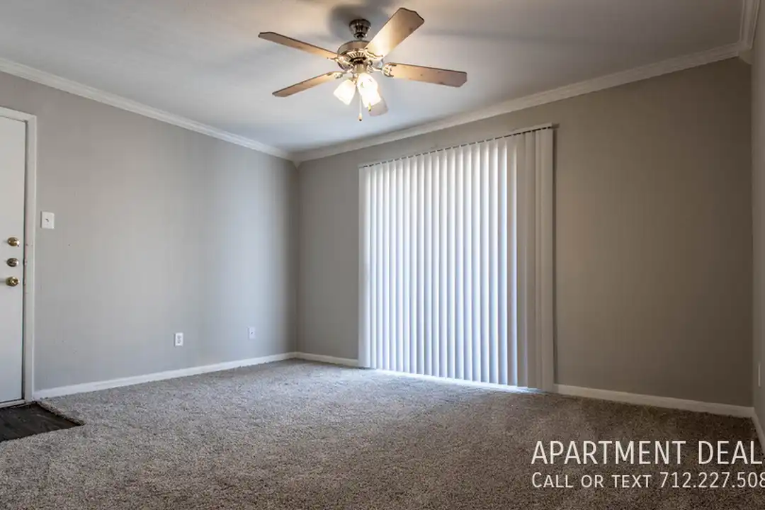 4106 Vista Rd - View 4