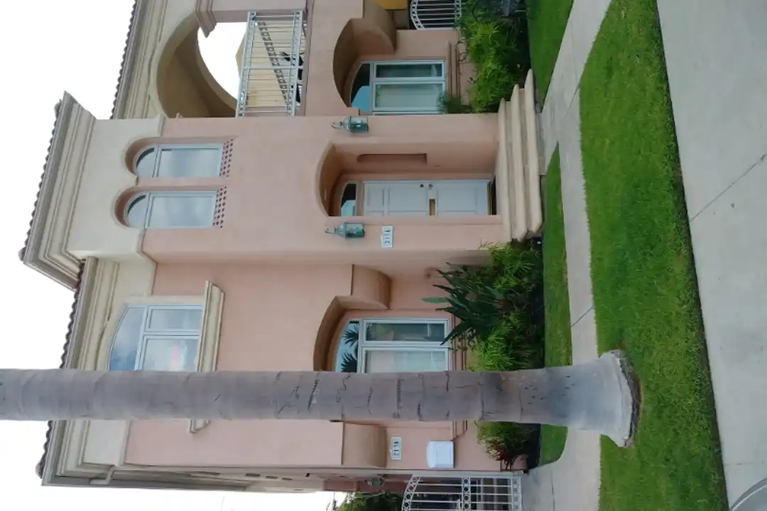 213 Argonne Ave – photo 1