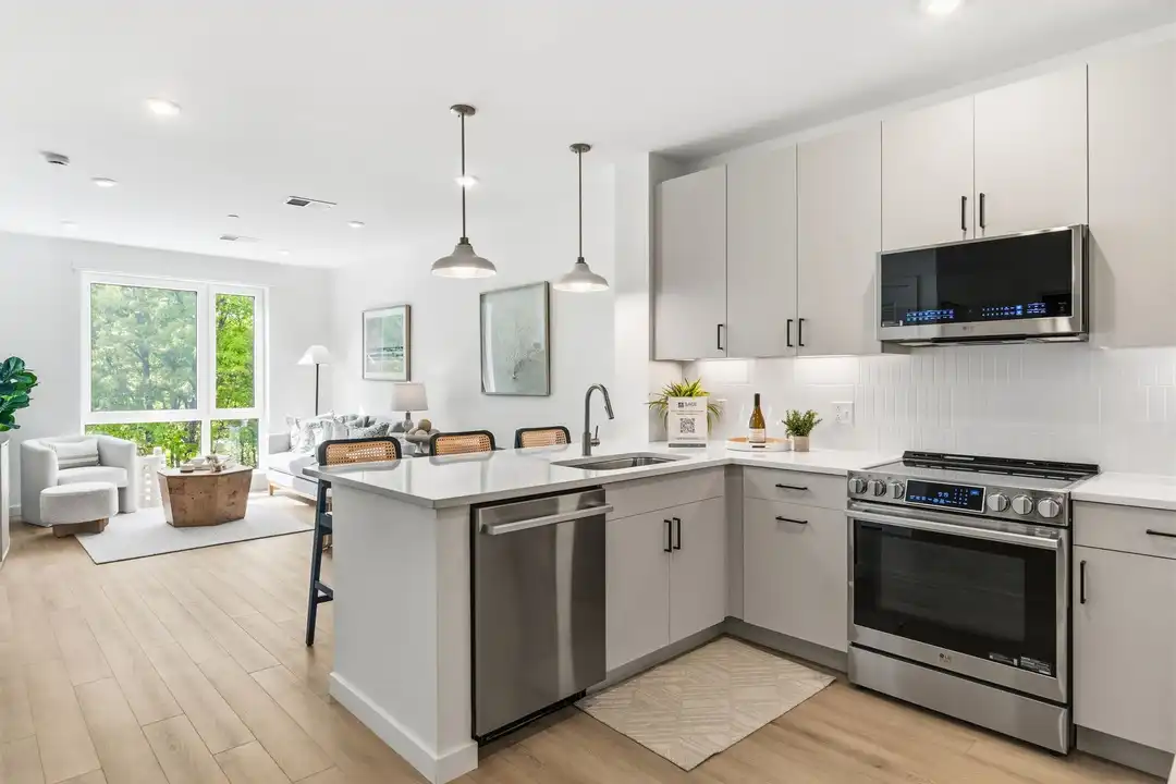 2454 Lafayette Rd - View 6