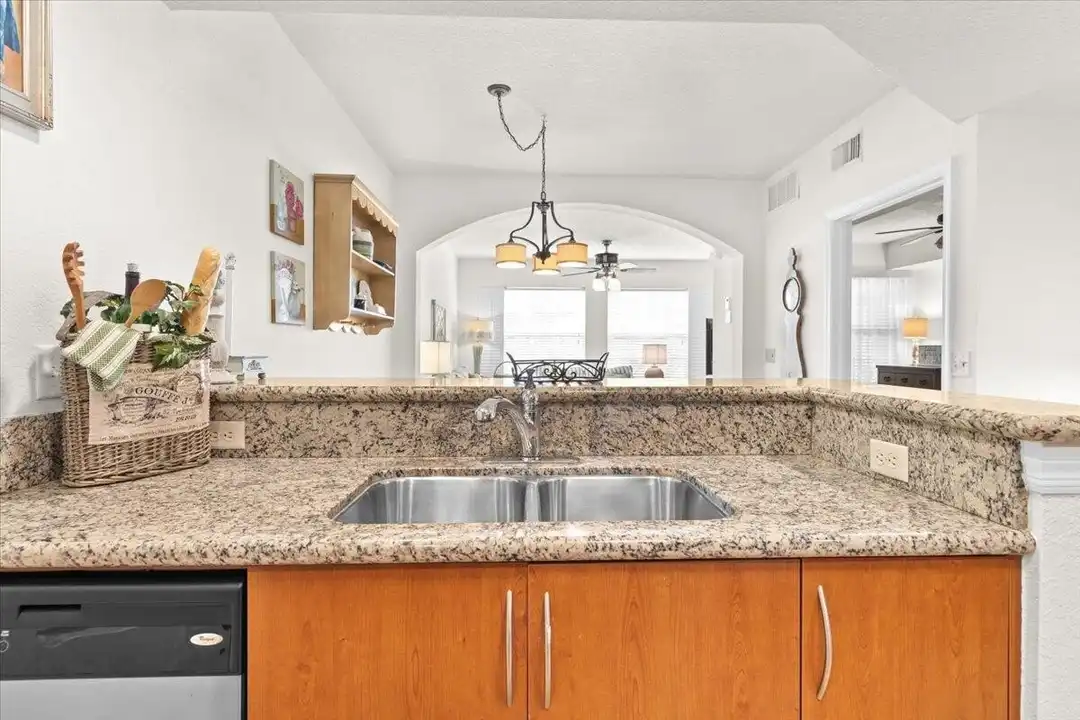 Apartment in Port Saint Lucie - View 4