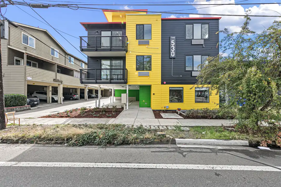 530 E 18th Ave unit 1 – photo 1