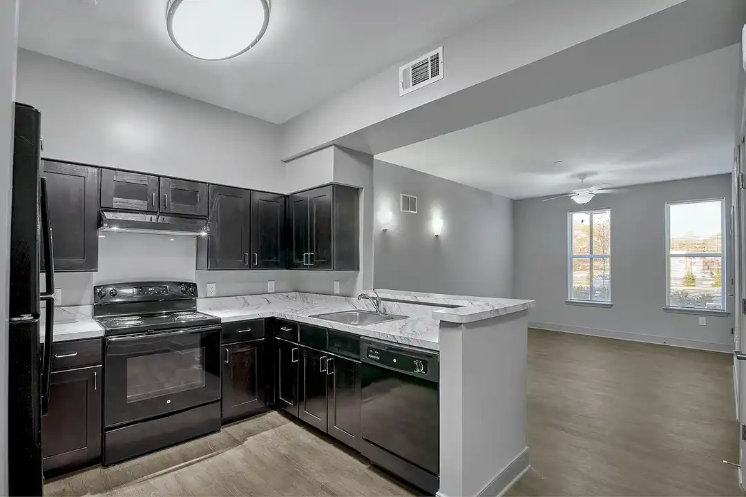 Pointe View at Aspen Hill – photo 1
