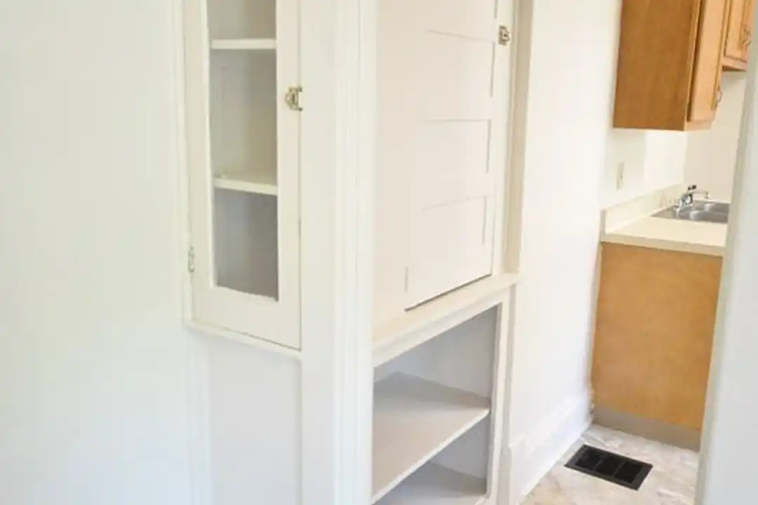 Apartment in Columbus, Olde Towne East, Franklin County - View 4