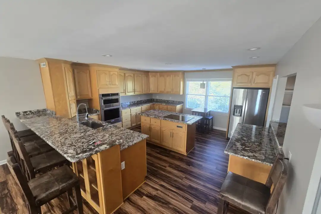 5901 McLean St - View 5