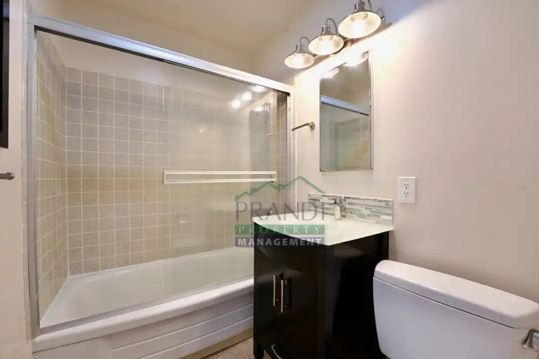 1032 Los Gamos Rd unit D - More