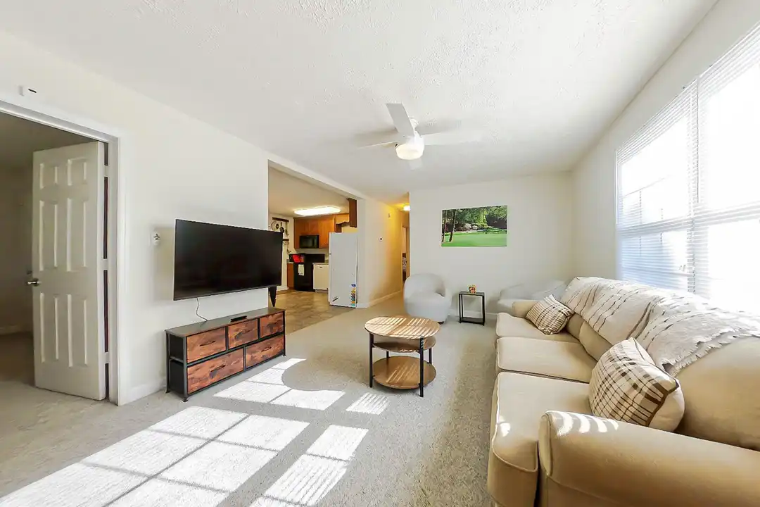 132 Charleston Row Blvd - View 4