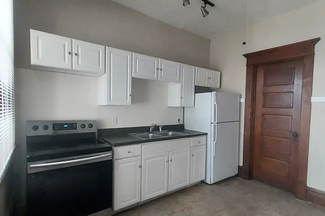 79 W Church St – photo 1 of 9
