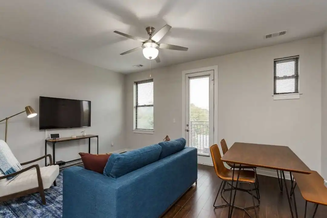 1016 18th Ave S unit 1014401P - View 5