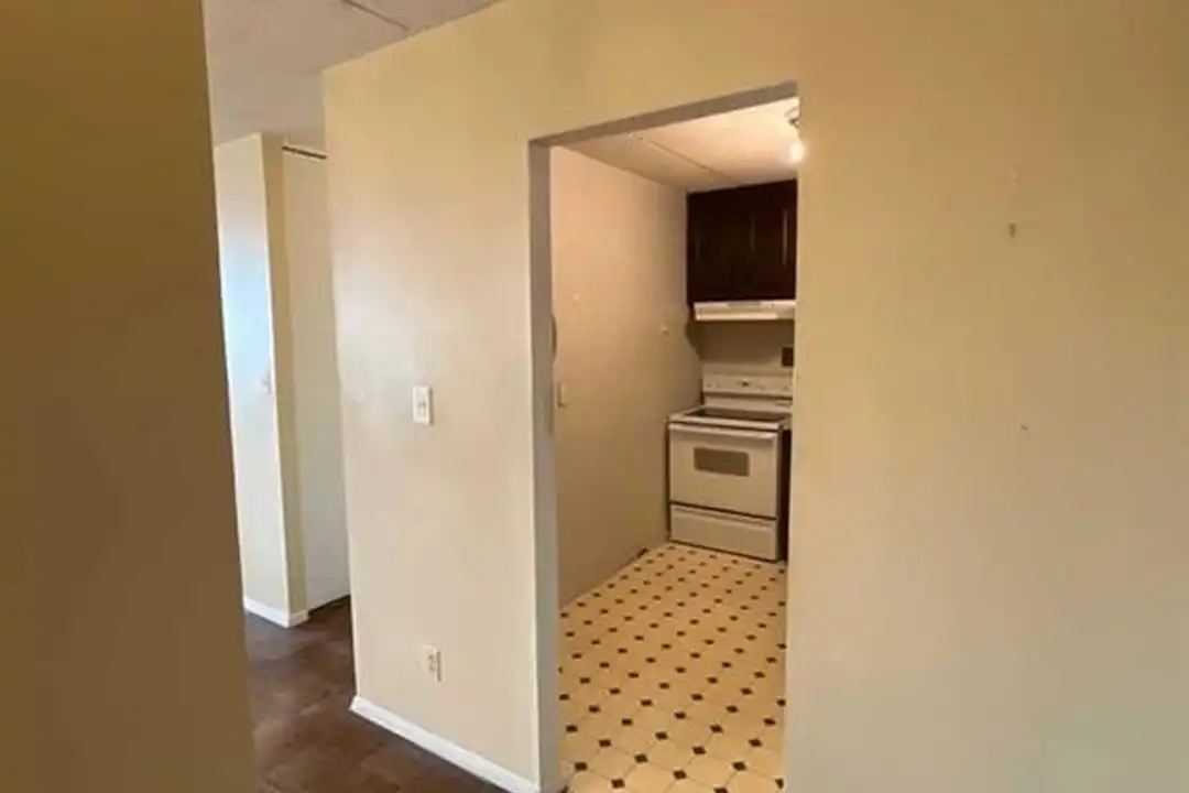 250 Gorge Rd #7-H - More