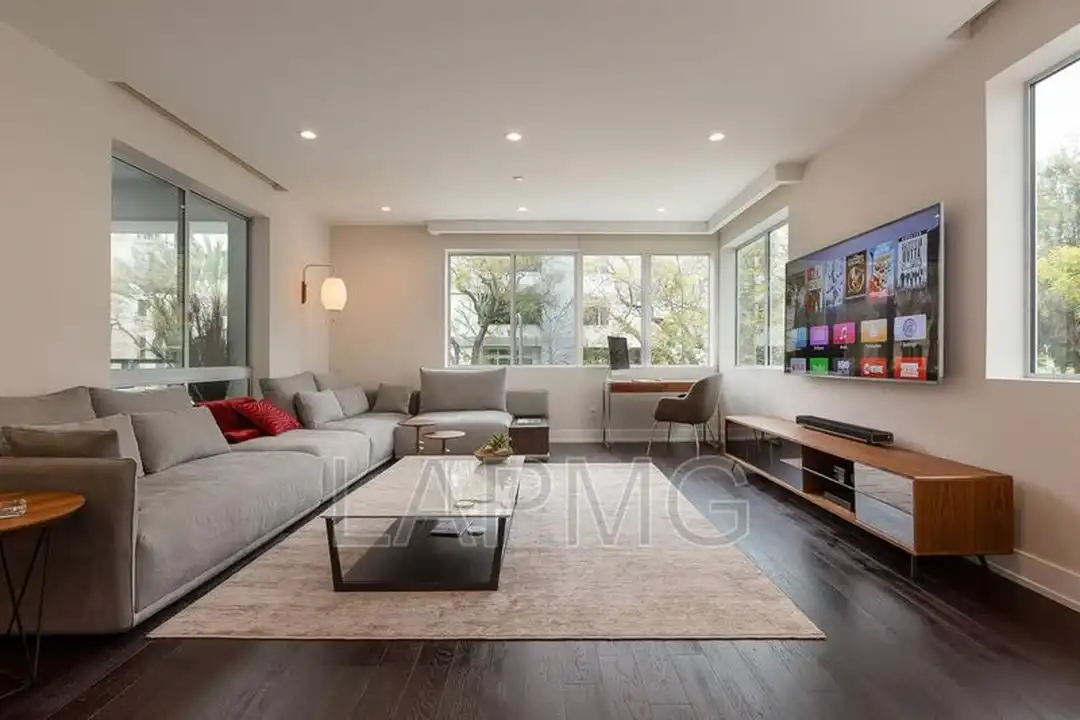 450 N Palm Dr unit # 206 - View 4