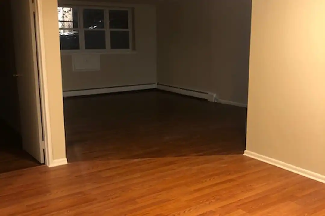 369 Park Ave unit 11 - View 4