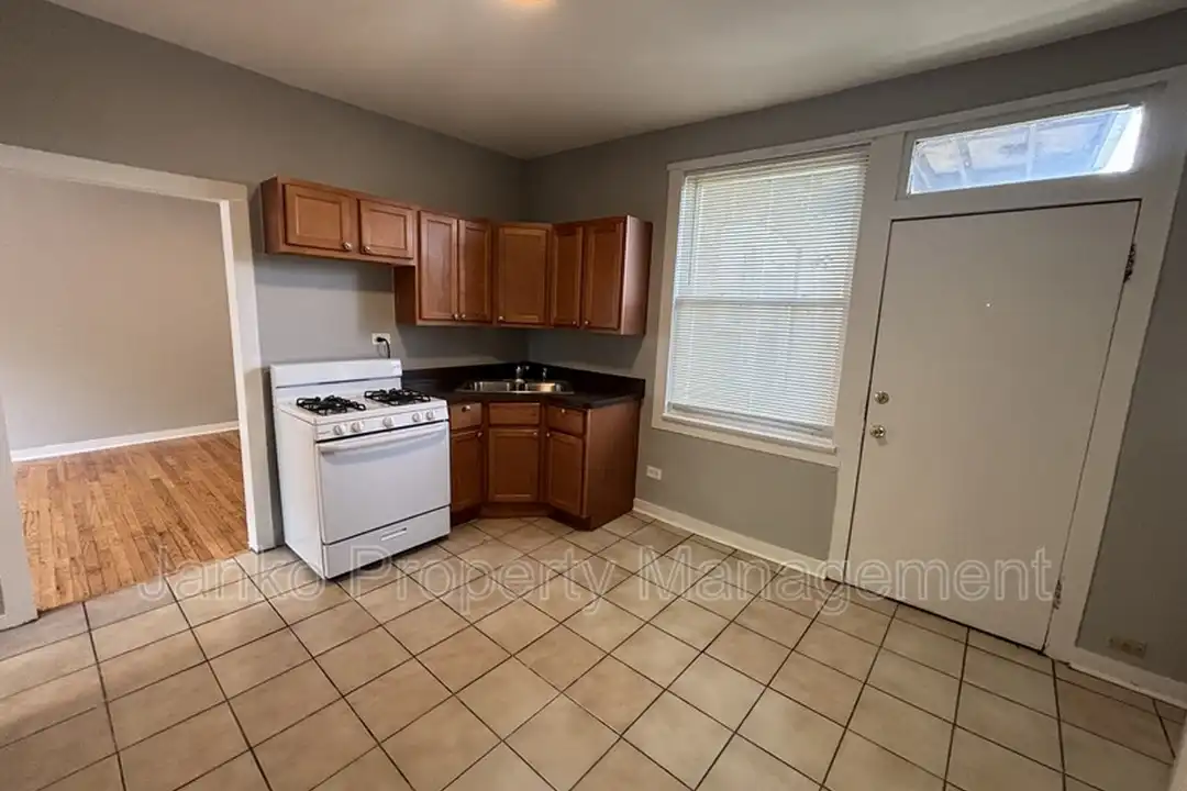 3359 W 63rd Pl unit 2F - View 3