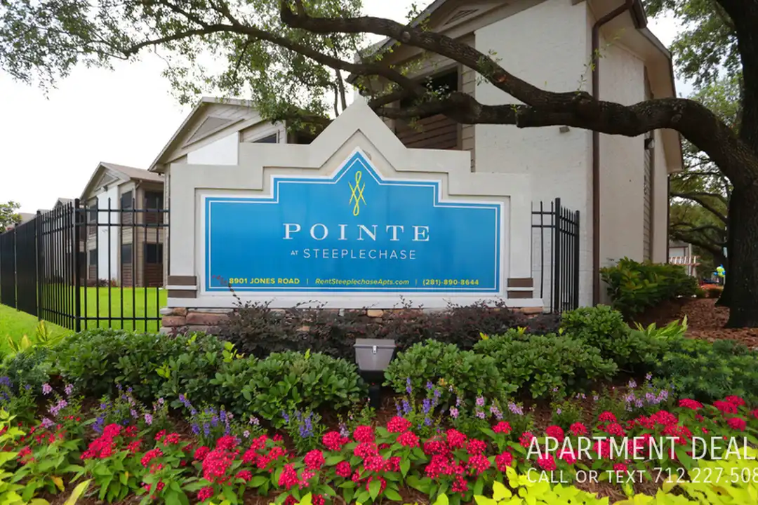 Apartment in Houston, Harris - View 2
