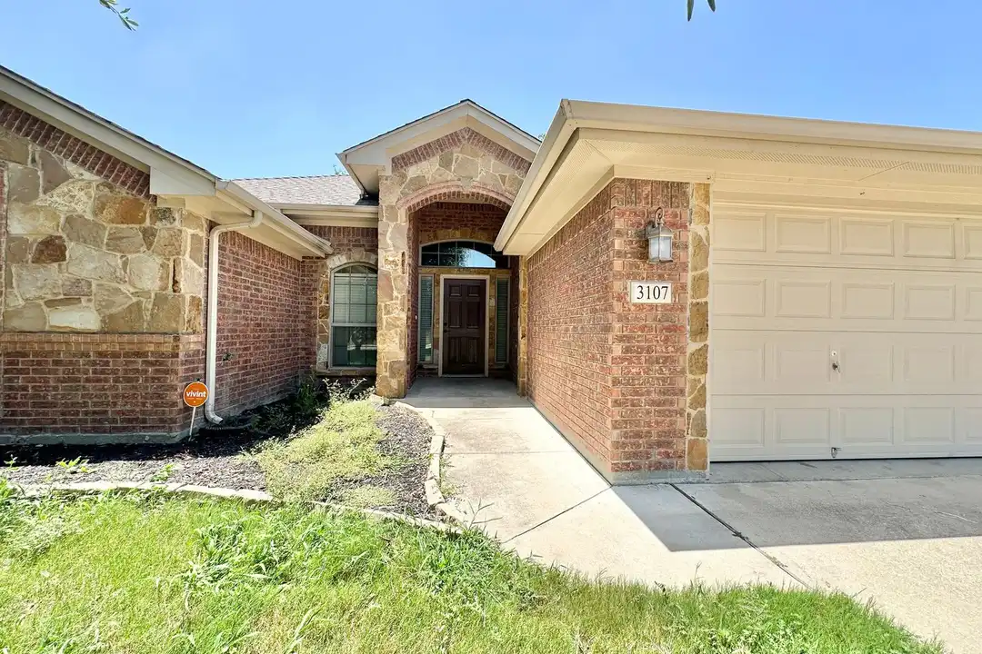 3107 Sarita Cove - View 2
