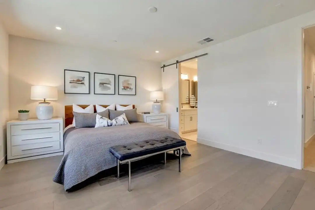 15017 Briggs Ct - More