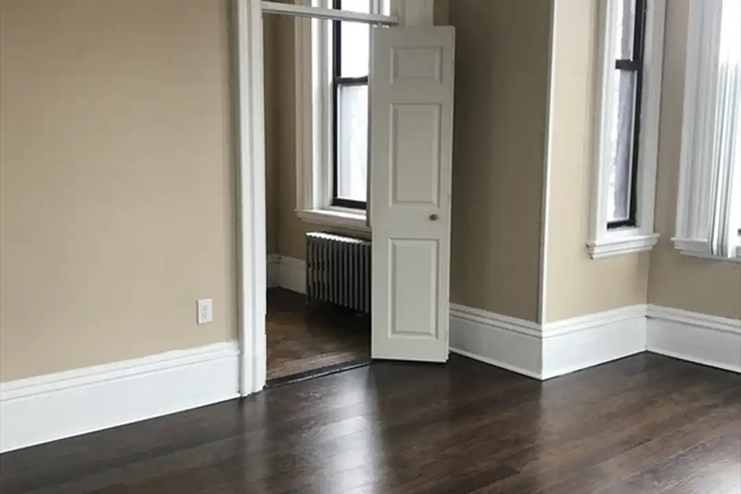 14 Monument Sq unit 2-6 - View 5