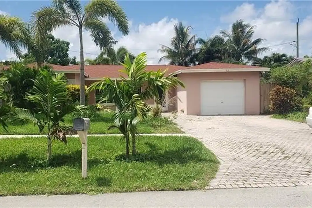 98 Seminole Ln - View 2