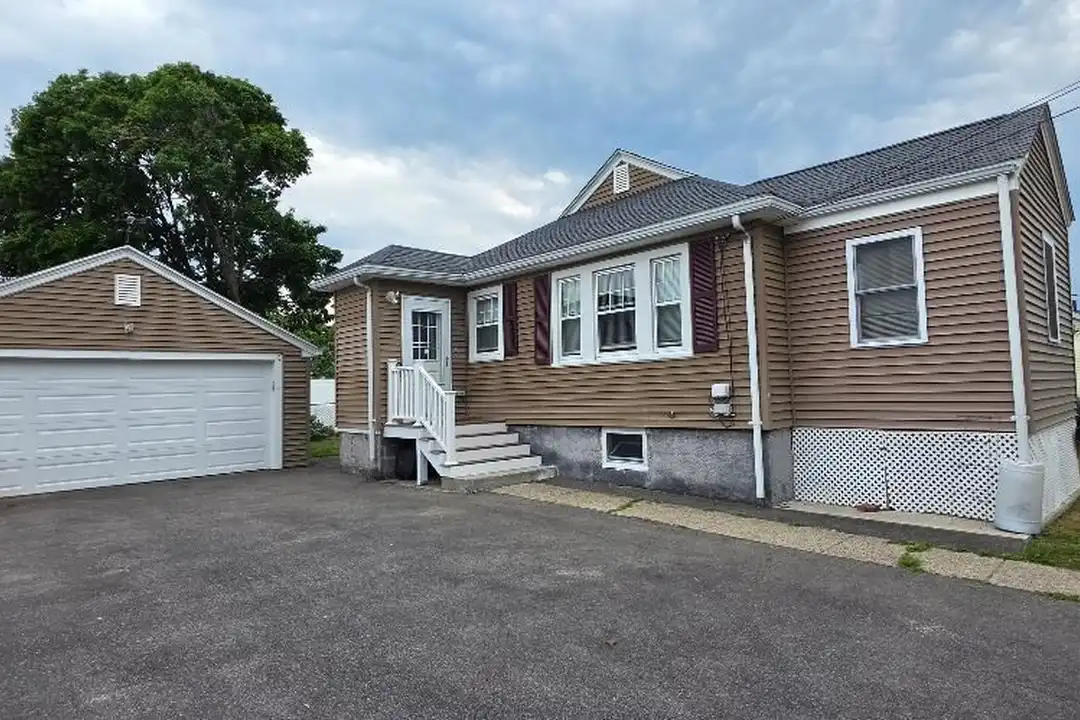 41 Belmont St unit 41 – photo 1