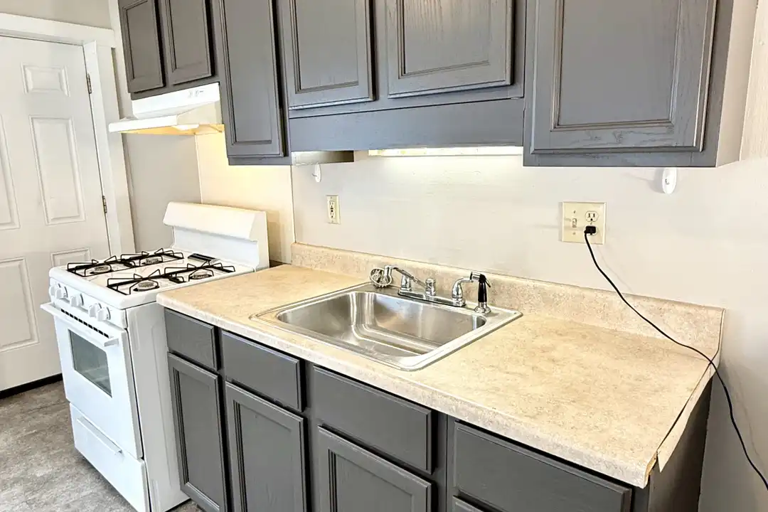 400 Beaver Ave – photo 1 of 26