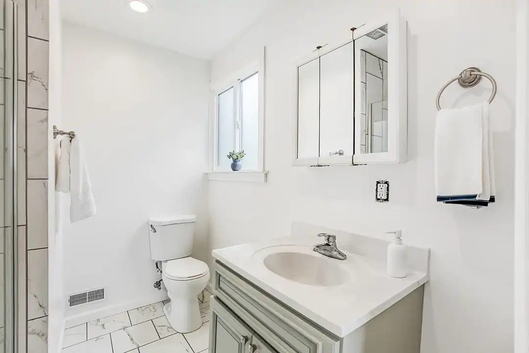 Apartment in Berkeley - View 5