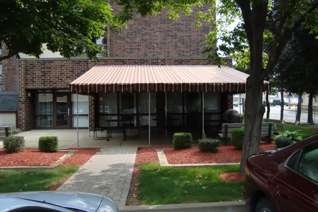 1826 Monongahela Ave – photo 1 of 6
