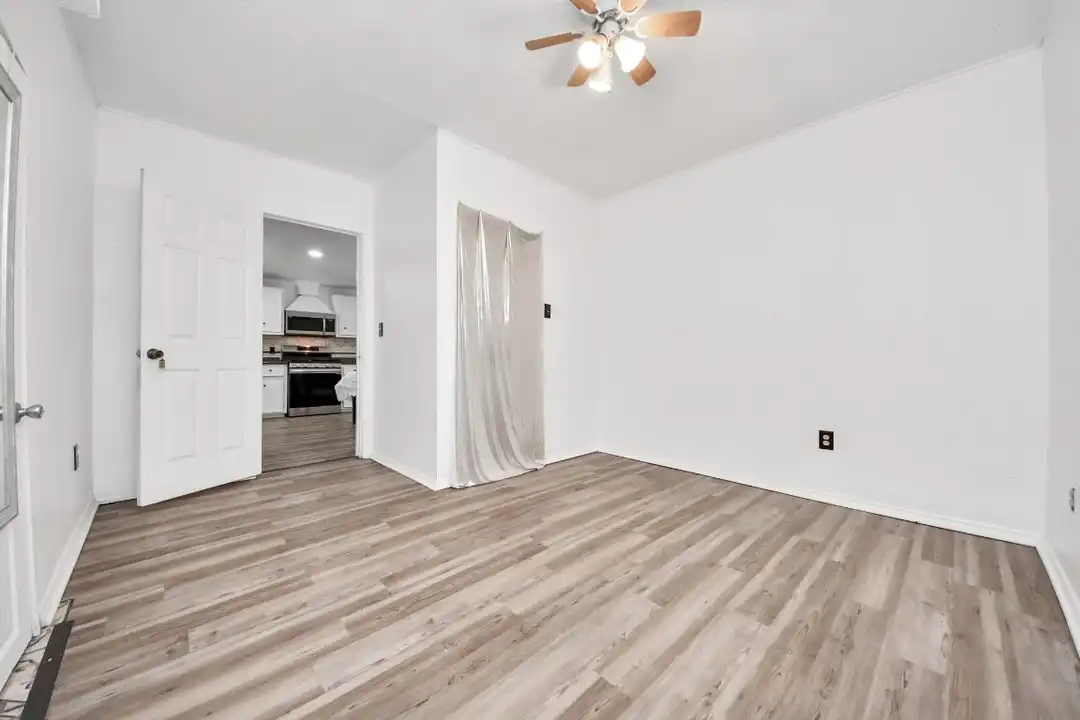602 Massey Tompkins Rd - View 6