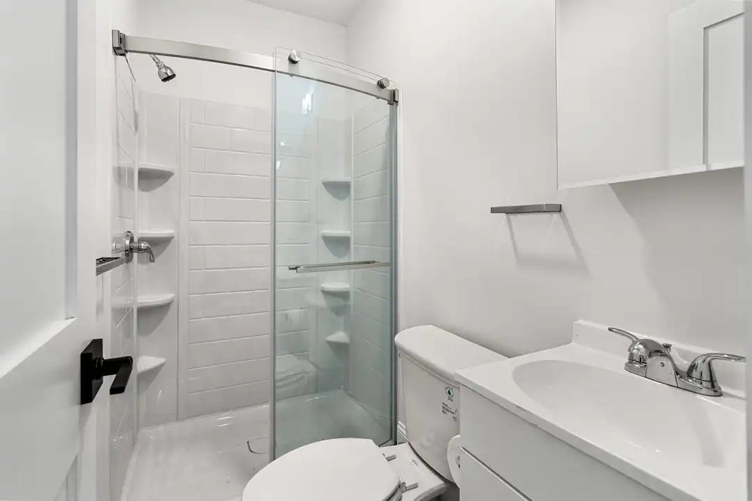 Apartment in Boston - View 5