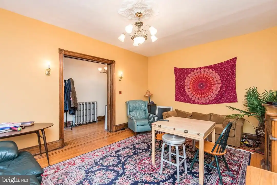 133 Dupont St - View 6